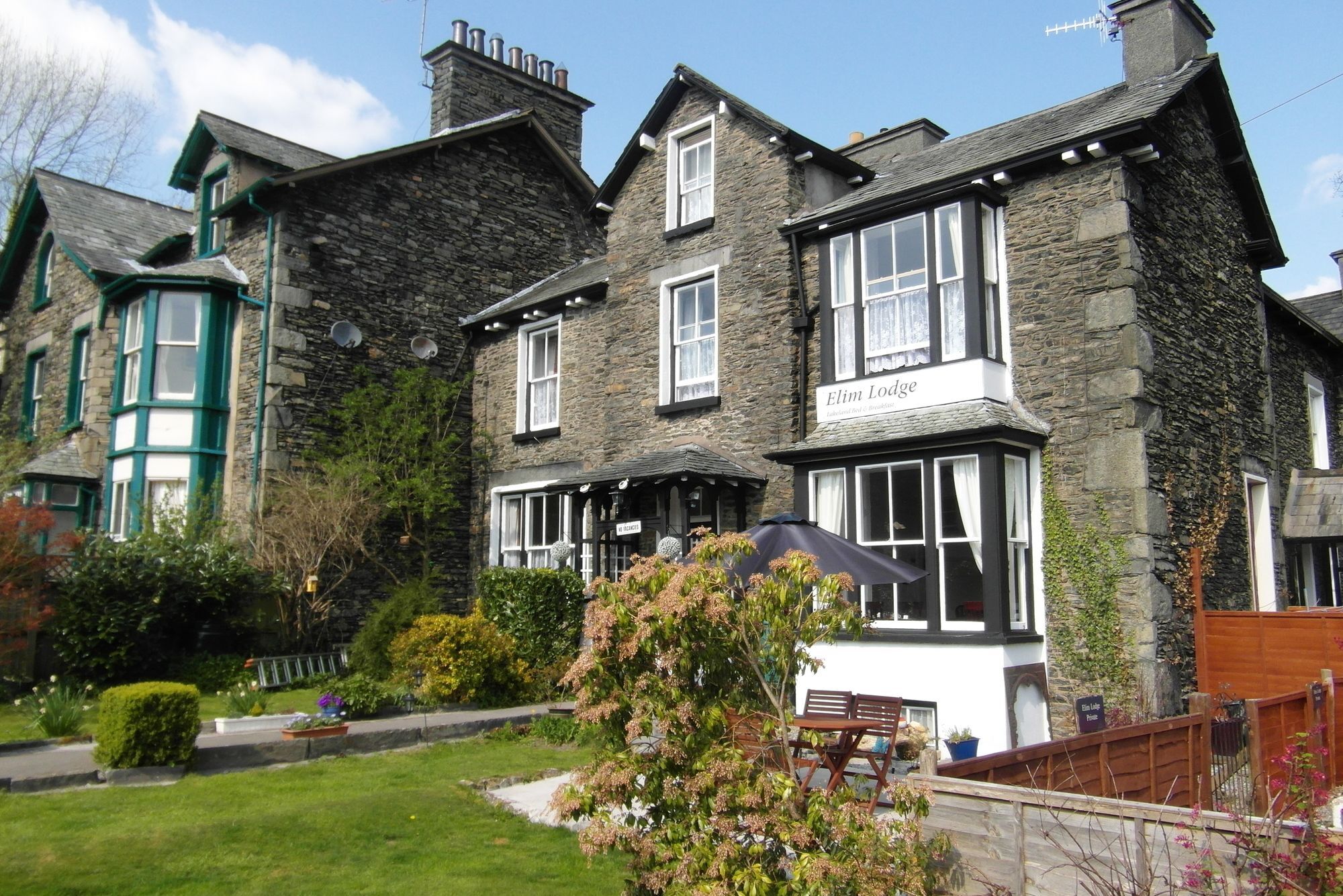 Puddle Duck Lodge - Adults Only Bowness-on-Windermere Bagian luar foto